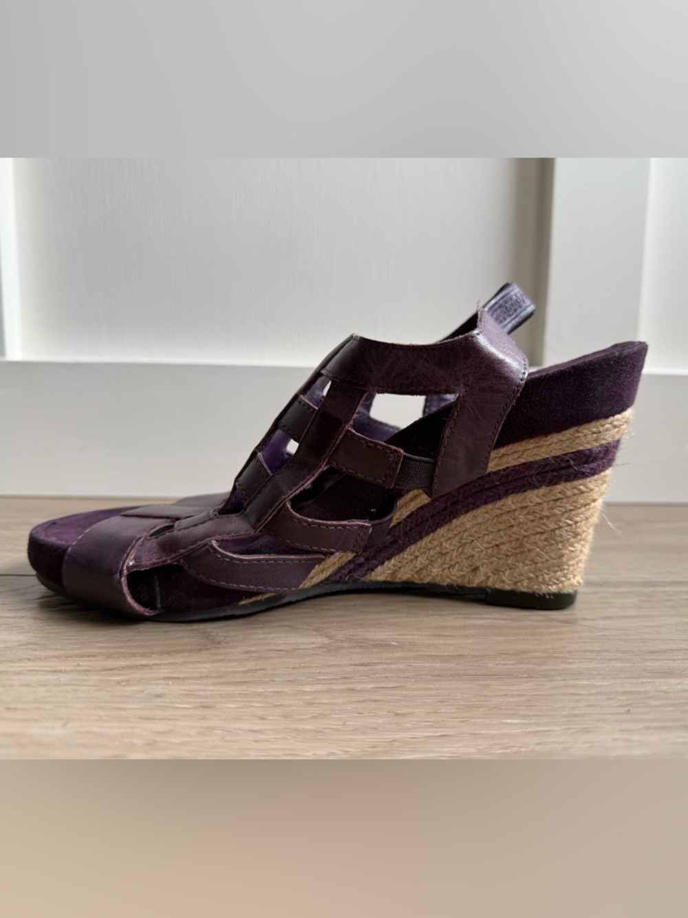 AEROSOLES Plum Leather Espadrille Wedge Sandals - Picture 3 of 8